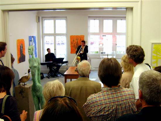 "Arbeiten auf Papier"