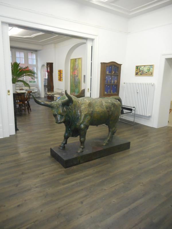 Stierplastik für den Aussenbereich Agravis